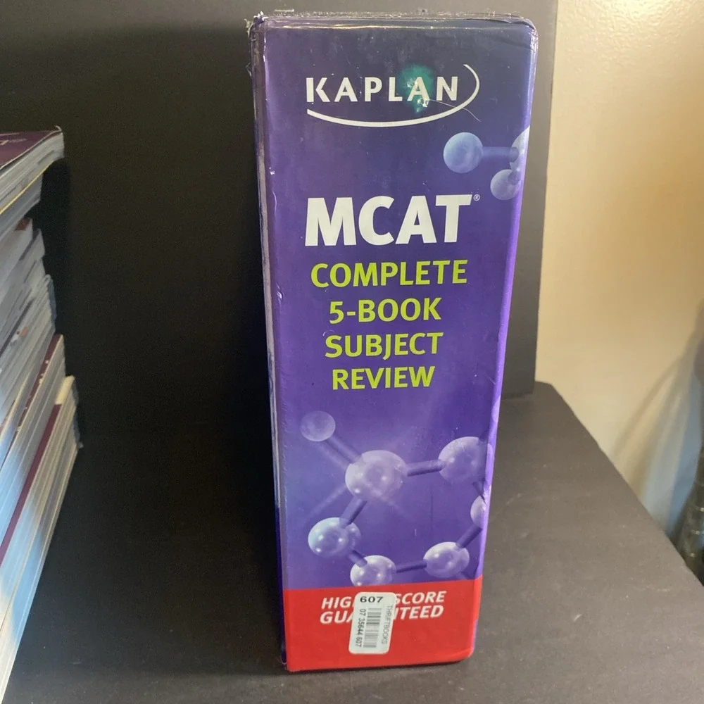 Kaplan MCAT Complete 5-Book Subject - Paperback, by Kaplan - Acceptable n